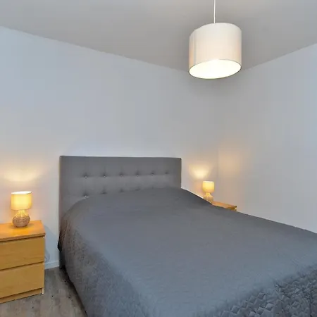 Apartment Fuer 6 Personen Ca 53 Qm In Pula, Istrien Istrische Riviera *